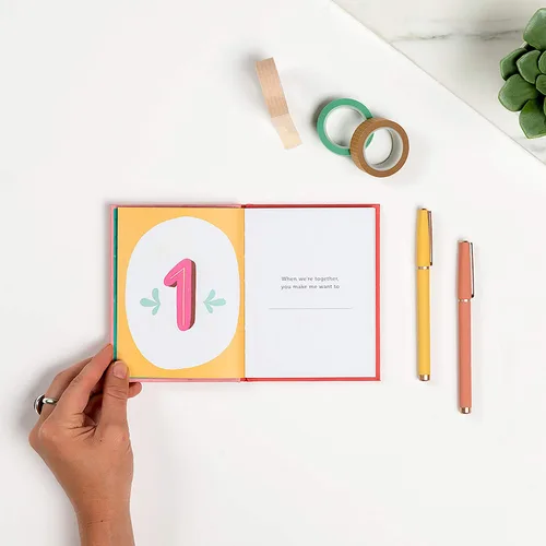 Miniatura 11 de Em & Friends About You Fill in the Love Book Tapa dura – 1 Enero 2019