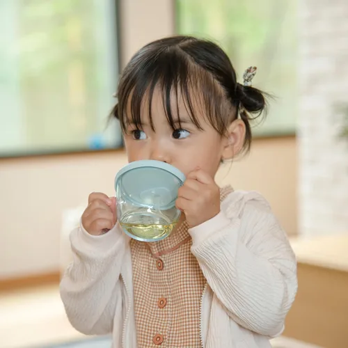 Miniatura 3 de Push Flow - Vaso para sorber de entrenamiento con popote de silicona y asas, 5 onzas, para bebé de 6 meses + azul claro