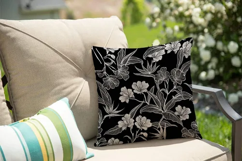 Miniatura 3 de Solekla Funda de almohada cuadrada de lino y algodón con flores blancas y negras, funda de cojín decorativa para sofá de 18 x 18 pulgadas Sl157