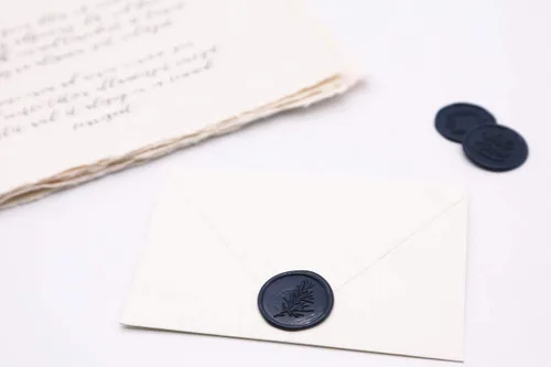 Miniatura 4 de UNIQOOO Varillas de Cera de Sellado Enviables con Pistola de Pegamento para Sello de Cera - Azul Marino, Ideal para Invitaciones de Boda, Sobres