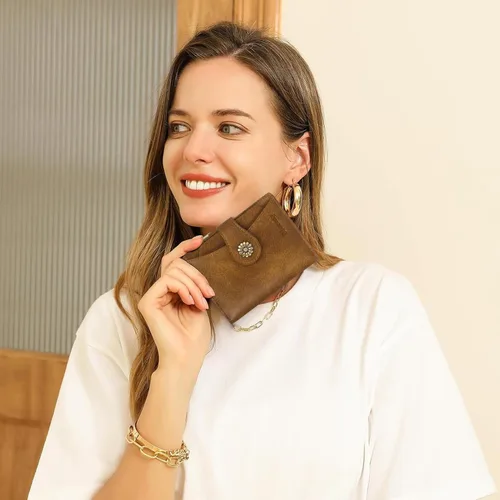 Miniatura 2 de Billetera para mujer, con bloqueo RFID, de piel de microfibra, compacta, plegable, con ventana de identificación extraíble (marrón)