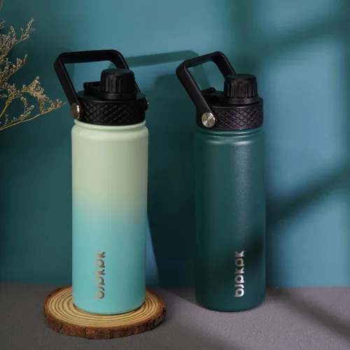 Miniatura 5 de BJPKPK Paquete de 2 botellas de agua aisladas con tapas con pajita, botella de agua de metal de acero inoxidable de 18oz con 6 tapas, jarras a
