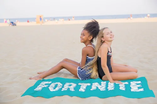Miniatura 5 de Jay Franco Toalla de playa para niños, toalla de baño 100% algodón súper suave y absorbente, 28 x 58 pulgadas, ligera para viajes, producto