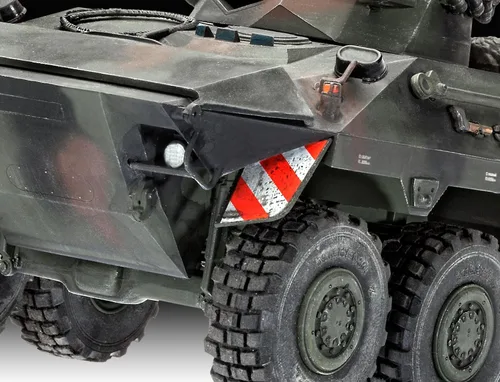 Miniatura 3 de Kit modelo Revell SPPZ 2 LUCHS a escala 1/35