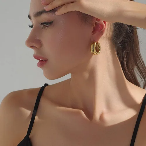 Miniatura 4 de Aretes de aro de oro grueso para mujer gruesos chapados en oro real de 18 quilates ligeros