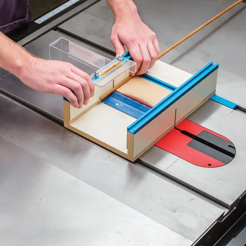 Miniatura 6 de Rockler Trineo de Corte Transversal para Piezas Pequeñas - Kit de Trineo para Sierra de Mesa Incluye Protector de Hoja, Tope de Riel de Inglete