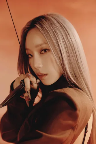 Miniatura 3 de TAEYEON INVU 3er álbum de cinta limitada versión cinta+folleto de 16p+seguimiento Kpop sellado