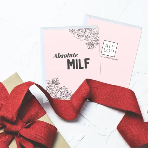 Miniatura 2 de Tarjeta de felicitación o agradecimiento con mensaje gracioso en inglés (Absolute MILF)