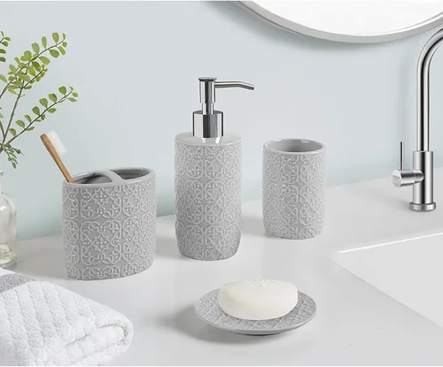 Miniatura 2 de Martha Stewart Juego de accesorios de baño de cerámica, organizador de almacenamiento para decoración de tocador, medallón de damasco en relieve