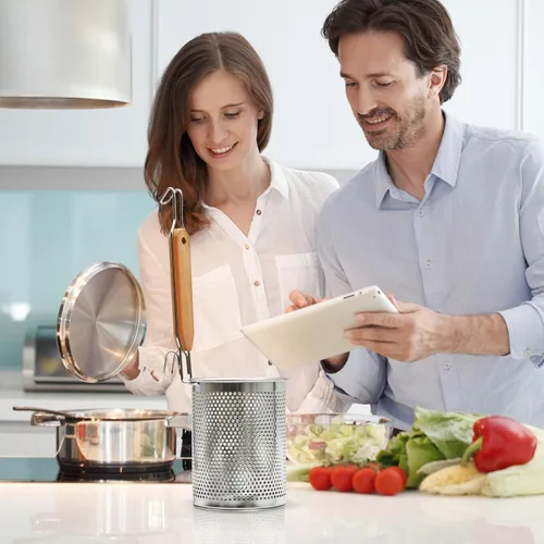 Miniatura 7 de Colador de Pasta de Acero Inoxidable, 2 piezas Colador de Fideos y Dumplings de Alimentos Microperforado con Mango de Madera, Cestas para Colar