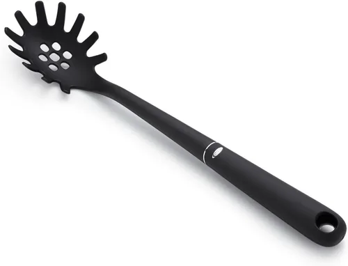 Miniatura 11 de OXO Good Grips cucharón de nylon, Cuchara de nailon, paquete de de 1, Negro