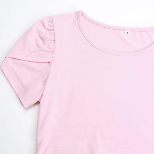 Miniatura 5 de DEBELLY Camiseta de maternidad con manga corta de pétalos, túnica de embarazo lateral fruncida para uso casual, camiseta básica de maternidad