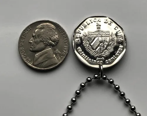 Miniatura 5 de 2008 Cuba 25 Centavo coin pendant Trinidad Sancti Spiritus Church of San Francisco de Asis Havana Camagüey Holguín Santa Clara Guantánamo Baracoa
