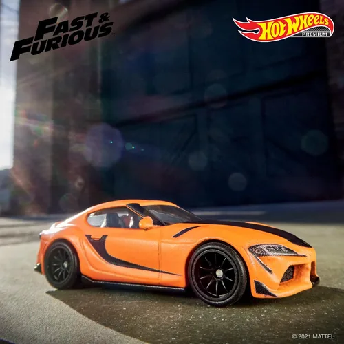 Miniatura 2 de Hot Wheels Colección Fast & Furious de vehículos a escala 1:64 de la franquicia Fast Film, autos modernos y clásicos, gran regalo