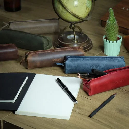 Miniatura 8 de Londo Lápiz y estuche de cosméticos con cremallera de cuero genuino Rojo