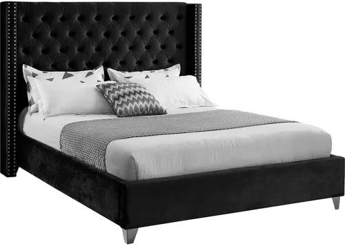 Miniatura 21 de Meridian Furniture – Cama con respaldo de terciopelo abotonado, Aiden-Q-Aiden, con recortes cromados con forma de cabezal de clavos y patas Gris