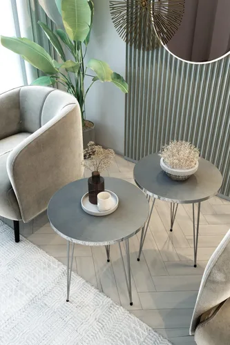 Miniatura 16 de Juego de 2 mesas auxiliares redondas de madera para sofá para espacios pequeños, mesita de noche con patas de metal para dormitorio, sala de estar