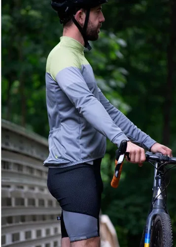 Miniatura 5 de Pantalones cortos de ciclismo acolchados Gel Touring para hombre Innovadores bolsillos de malla Fabricado en Estados Unidos