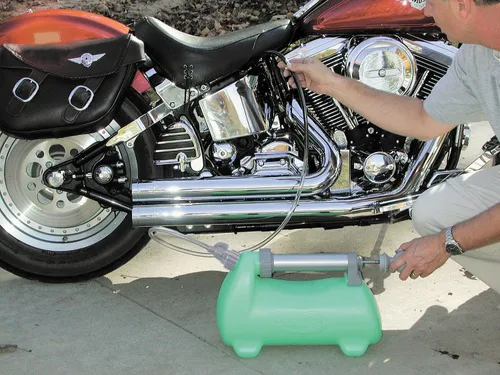 Miniatura 8 de Sistema de cambio de aceite para motor de tamaño grande LiquiVac, de Air Power America, L