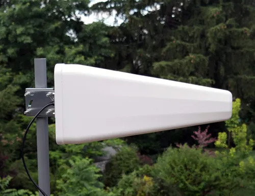 Miniatura 5 de Proxicast Banda ultra ancha de 9/11 dBi de alta ganancia 4G / 5G / CBRS/WiFi/Banda de seguridad pública Antena Yagi direccional LPDA para exteriores