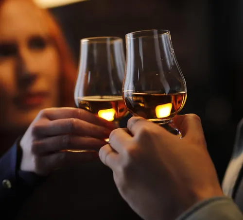 Miniatura 6 de GLENCAIRN Vaso de whisky + pipeta en caja de regalo