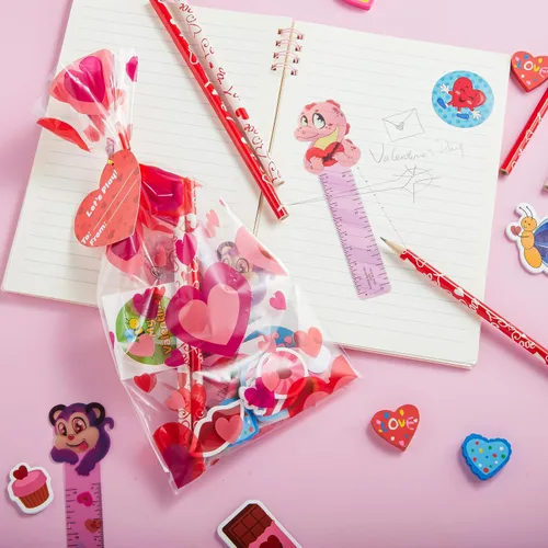 Miniatura 9 de JOYIN Paquete de 28 regalos de papelería para el día de San Valentín para niños, bolsas de golosinas con juego de recuerdos de fiesta