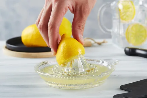 Miniatura 3 de DESTALYA Exprimidor de limón Exprimidor de cítricos de mano Escariador de cristal, extractor manual con mango Boquilla para verter jugo
