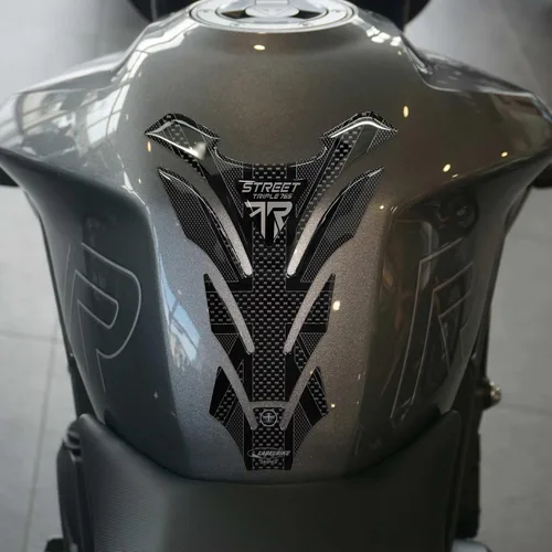 labelbike - Adhesivo 3D para motocicleta, protección y decoración para depósito de combustible en resina compatible con Triumph Street Triple 765 R