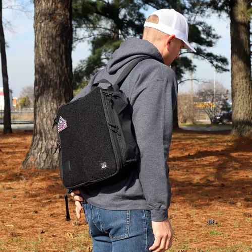 Miniatura 8 de ACE PRO Cornhole Backpack with ACE Patch - Holds Up to Six Cornhole Bag Sets (Up to 24 Bags)
