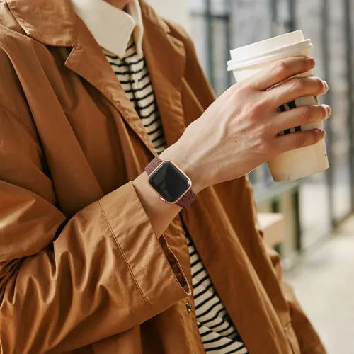 Miniatura 5 de CreateGreat Bandas Grabadas Compatibles con Apple Watch de 40mm 41mm 38mm 42mm 44mm 45mm 46mm 49mm, Correa de Silicona Suave con Patrón de Leopardo