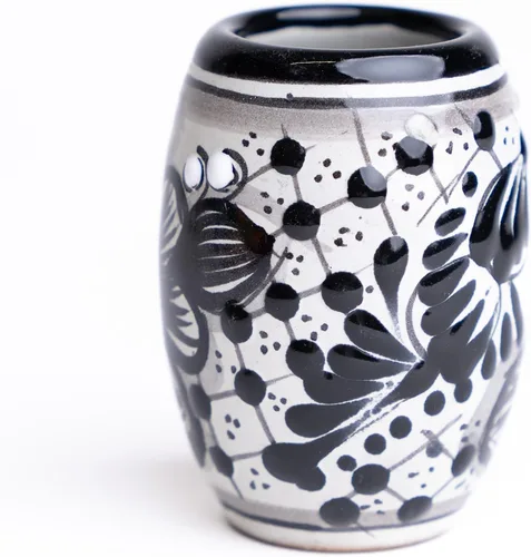 Miniatura 4 de Vasos de chupito Talavera en forma de barril: juego de 4 caballitos de cerámica floral pintados a mano, 2 oz, auténtica cerámica mexicana