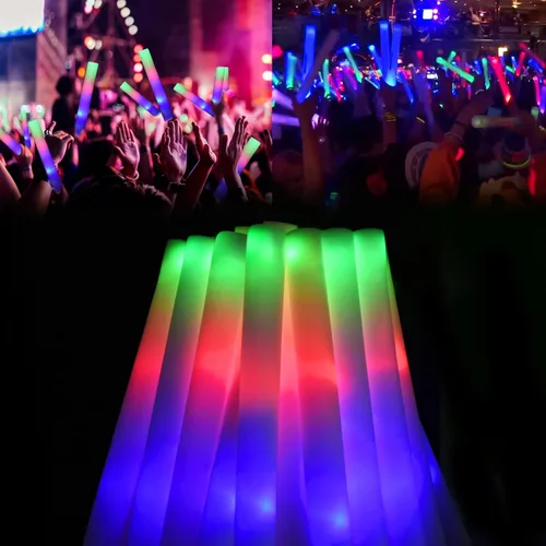 LifBetter Varitas de brillo a granel – 20 varillas de espuma LED brillantes con tres modos de luz intermitente para fiestas DJ, para festivales,
