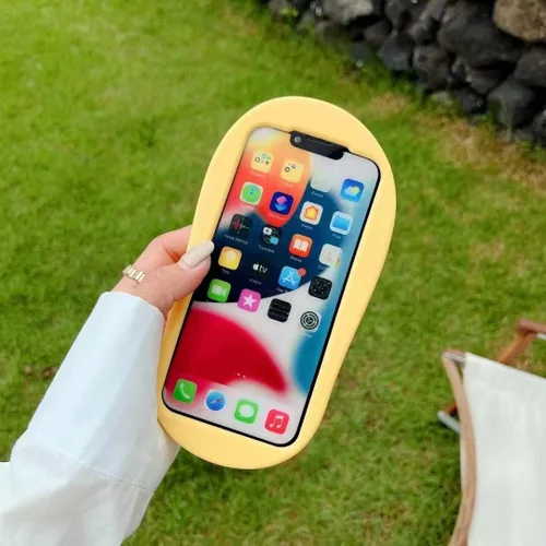 Miniatura 6 de Yatchen Funda Kawaii para iPhone 11, diseño de pantuflas amarillas de dibujos animados con chanclas de flores, funda 3D de silicona suave para tenis