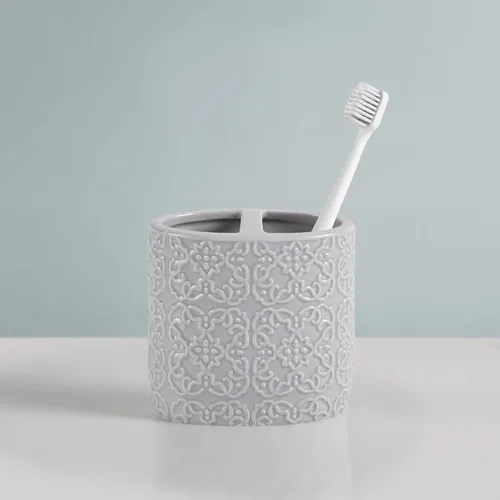 Miniatura 4 de Martha Stewart Juego de accesorios de baño de cerámica, organizador de almacenamiento para decoración de tocador, medallón de damasco en relieve