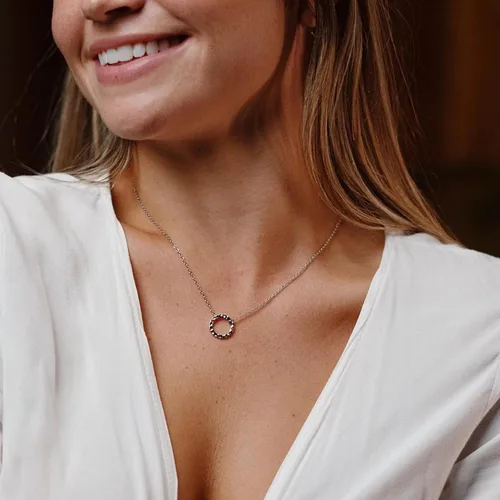 Miniatura 4 de Ava Riley Collar delicado para mujer, collar simple de plata real de 14 quilates para mujer, barra de bloqueo de perlas, círculo de karma
