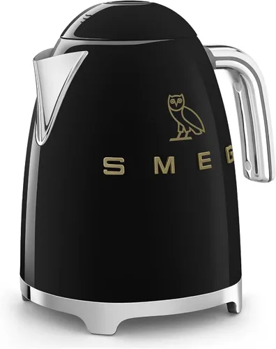 Miniatura 6 de Smeg x OVO - Hervidor eléctrico de 1.7 L, hervidor de té eléctrico OVO Collection Smeg de 7 tazas estilo retro de los años 50 (negro)