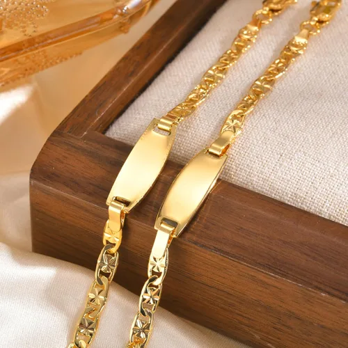 Miniatura 156 de Pulsera de barra para bebé: chapado en oro de 18 quilates, pulsera con placa de identificación personalizada para niños pequeños de mamá, nombre