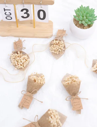 Miniatura 4 de Juego de 20 piezas de mini imanes con ramo de flores secas para recuerdos de boda rústicos, recuerdos de fiesta de baby shower para invitados, Blanco