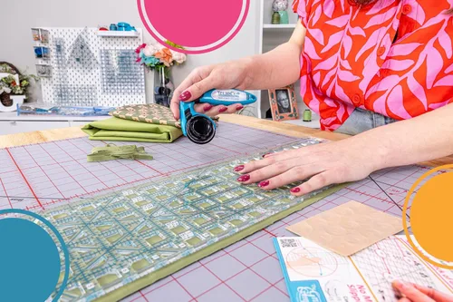 Miniatura 7 de TrueCut My Comfort - Cortador giratorio ergonómico de 1.772 pulgadas para tela, acolchado, costura, manualidades, zurdo o diestro, regla de guía
