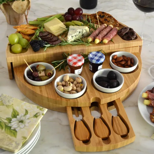 Miniatura 5 de Picnic at Ascot Tablero de queso/charcutería de bambú grabado personalizado de lujo con accesorios, diseño innovador patentado, calidad asegurada