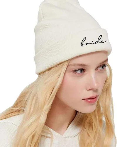 Miniatura 6 de Mr and Mrs Beanies, Wedding Gifts for Couples, His and Hers Engagement Gift, Honeymoon Travel Essentials