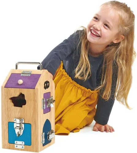 Miniatura 5 de Tender Leaf Toys Caja de bloqueo de madera Monster - 8 puertas diferentes con varios mecanismos de bloqueo ayuda a desarrollar habilidades