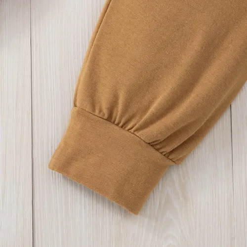 Miniatura 6 de Pudcoco Conjunto de camiseta de manga corta con letras y pantalones largos sólidos para el verano