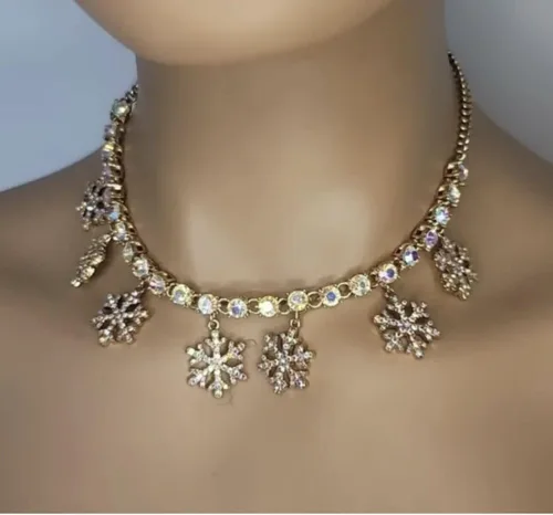 Miniatura 2 de Betsey Johnson Collar con colgante corto de ciervo