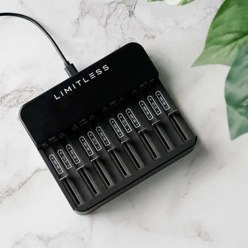Miniatura 5 de Limitless Pilas recargables AA de 8 unidades con cargador, baterías NiMH de alta capacidad de 2700 mAh universales y sistema de carga