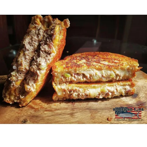 Miniatura 6 de American Tuna Pescado de atún blanco silvestre capturado en poste de grado sushi, sin sal añadida, (12) latas de 3.5 onzas Cosechado