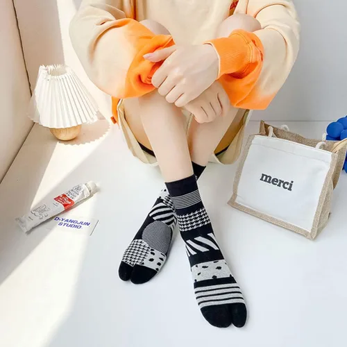 Miniatura 7 de Calcetines de dedo del pie para mujer, calcetines con estampado de chanclas, calcetines cálidos Tabi, calcetines de dos dedos del pie, 5 pares