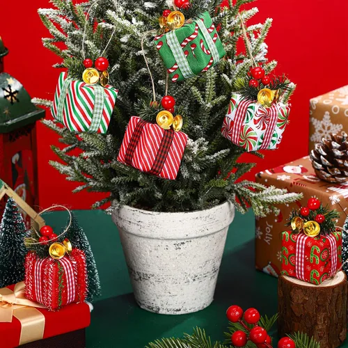 Miniatura 4 de Panelee 12 Piezas Cajas de Regalo de Árbol de Navidad Adornos Mini Adornos Rojos y Verdes Paquetes Envueltos de Navidad con Campana Bayas Rojas