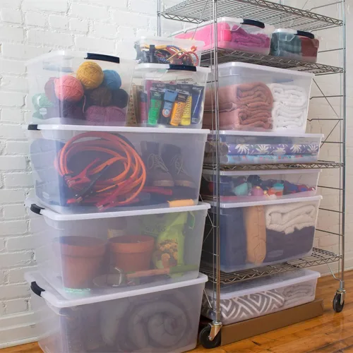 Miniatura 6 de Rubbermaid Cleverstore - Paquete de 6 recipientes de plástico apilables transparentes de 41 cuartos de galón con tapas transparentes de cierre