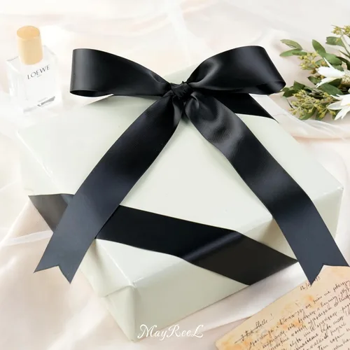 Miniatura 7 de MAYREEL Cinta de Satén Negra de 1.5 Pulgadas Cinta Gruesa de Doble Cara para Manualidades Envoltura de Regalos Decoración de Bodas Lazos